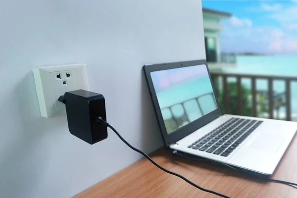 Mennyibe kerül egy laptop akkumulátor csere?