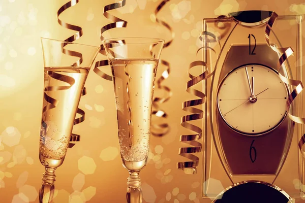 Mennyibe kerül egy csendes, elvonulós szilveszter egy erdei faházban?