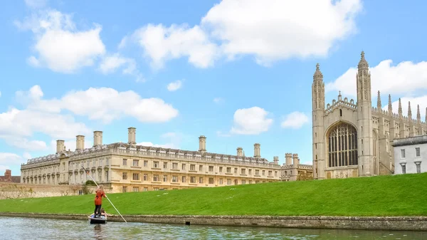 Mennyibe kerül egy Cambridge nyelvvizsga?